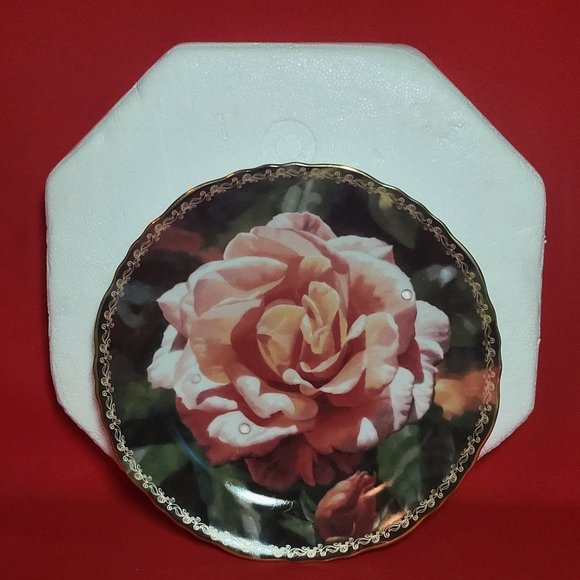 Bradford Exchange Crystal Petals Dazzling Dewdrops Michael Gerry Decorative Plat - Picture 3 of 9